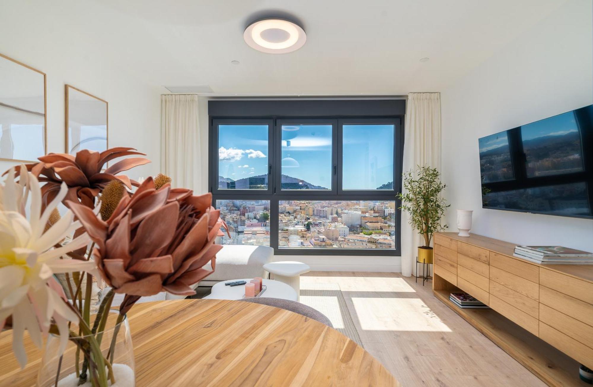 Xpce Urban Skyline - Parking Free Apartament